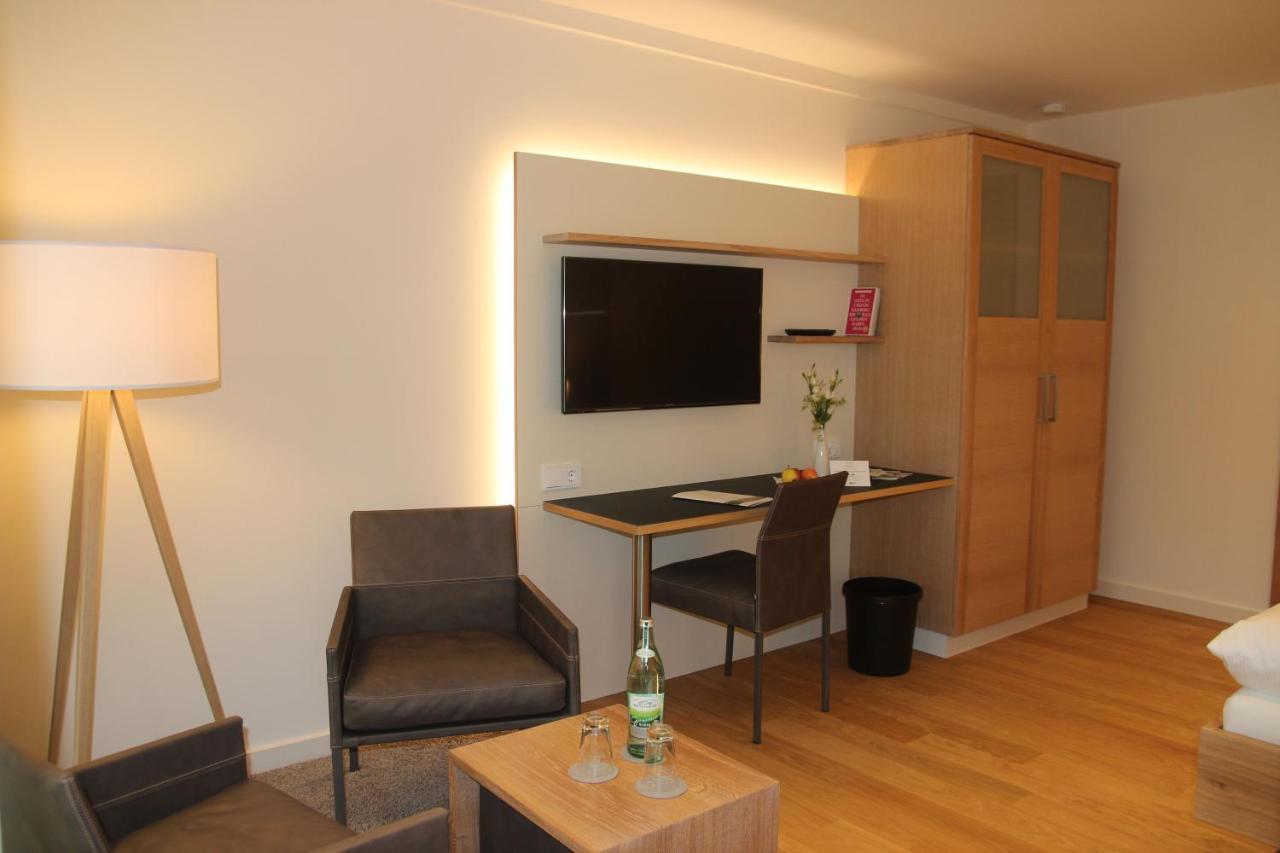 Gutshof Andres Hotel Kirchlauter Exterior foto